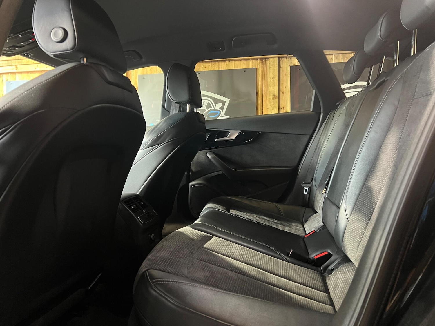 Used Audi A4 Avant 2019 for sale - 76887262: Photo 46