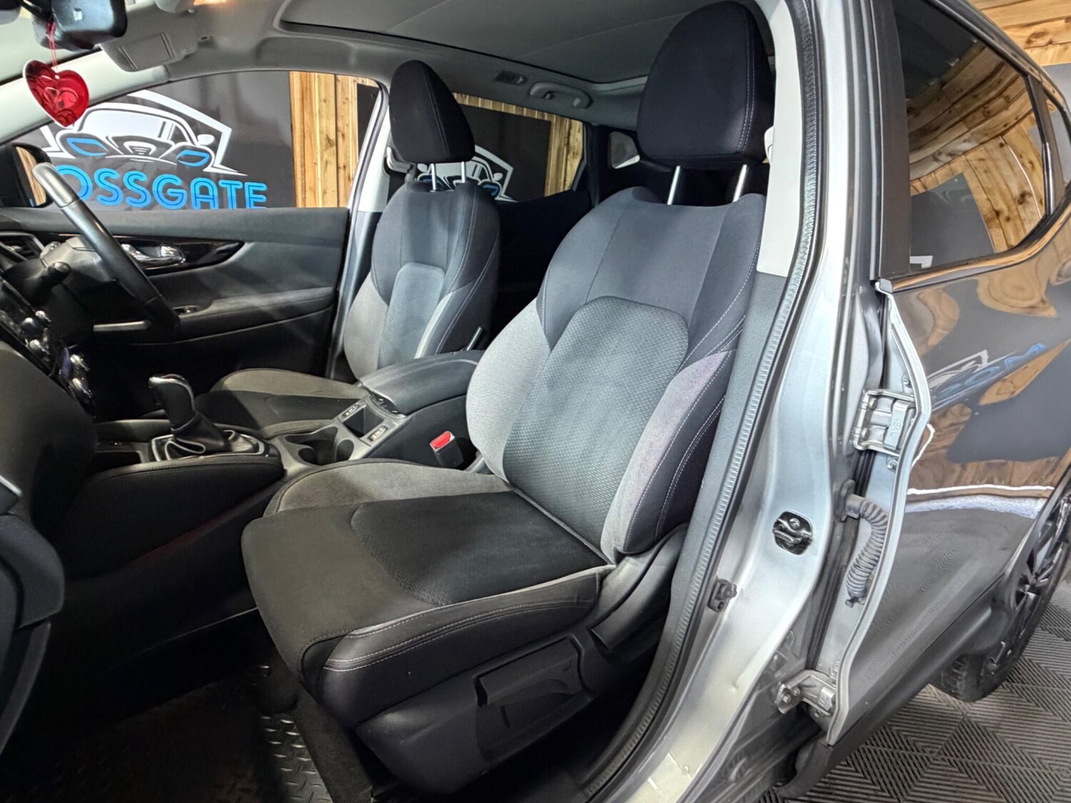 Used Nissan Qashqai 2020 for sale - 77838733: Photo 30