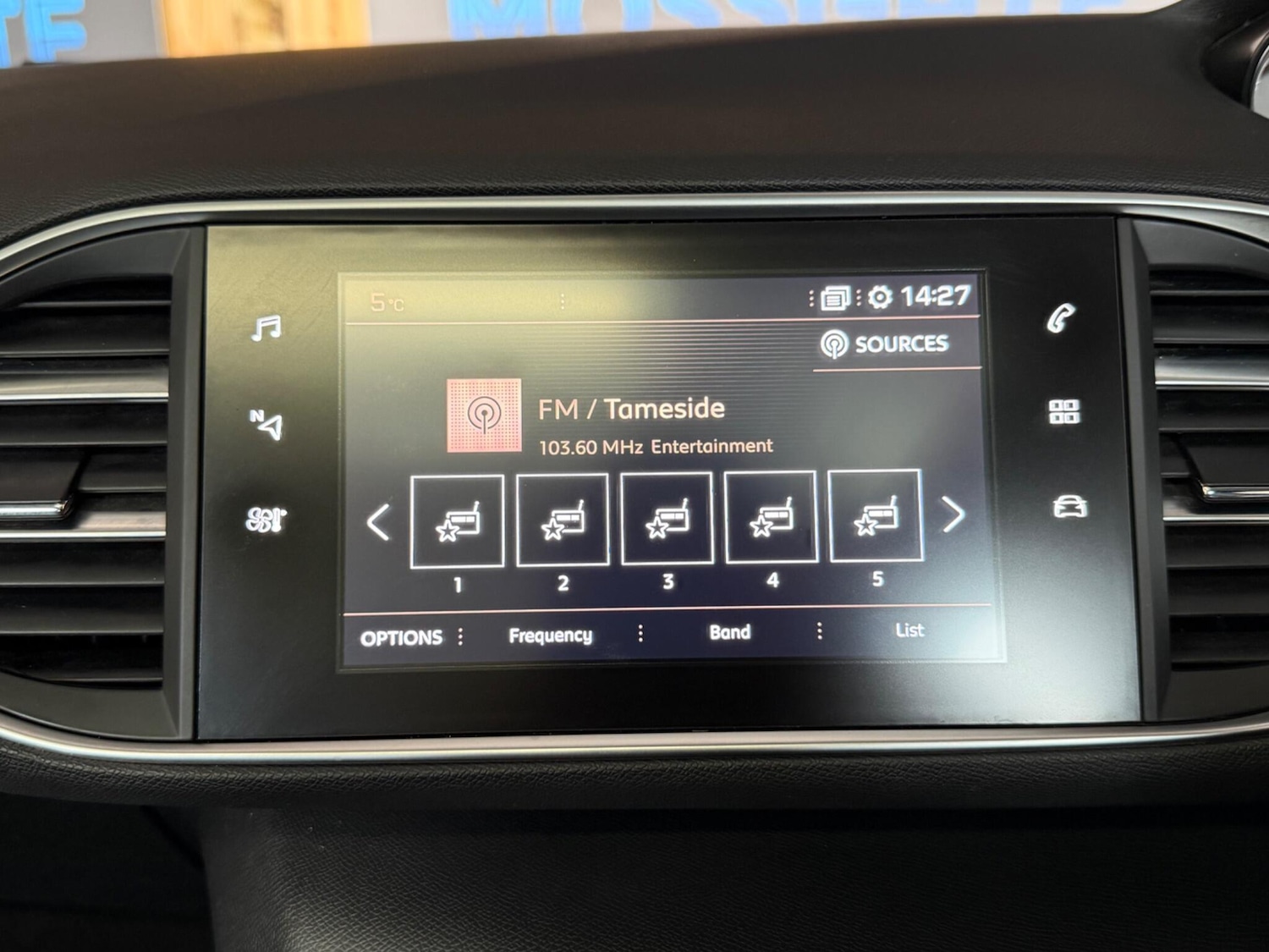 Used Peugeot 308 2018 for sale - 77549561: Photo 29