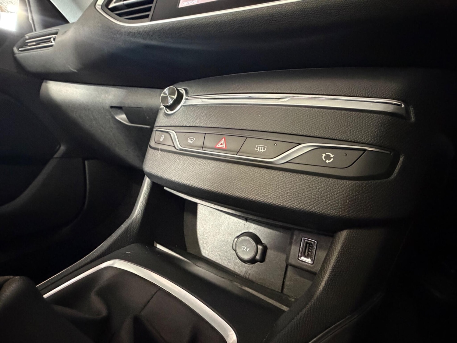 Used Peugeot 308 2018 for sale - 77549561: Photo 38