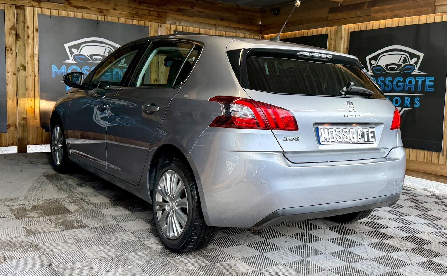 Used Peugeot 308 2018 for sale - 77549561: Photo 8