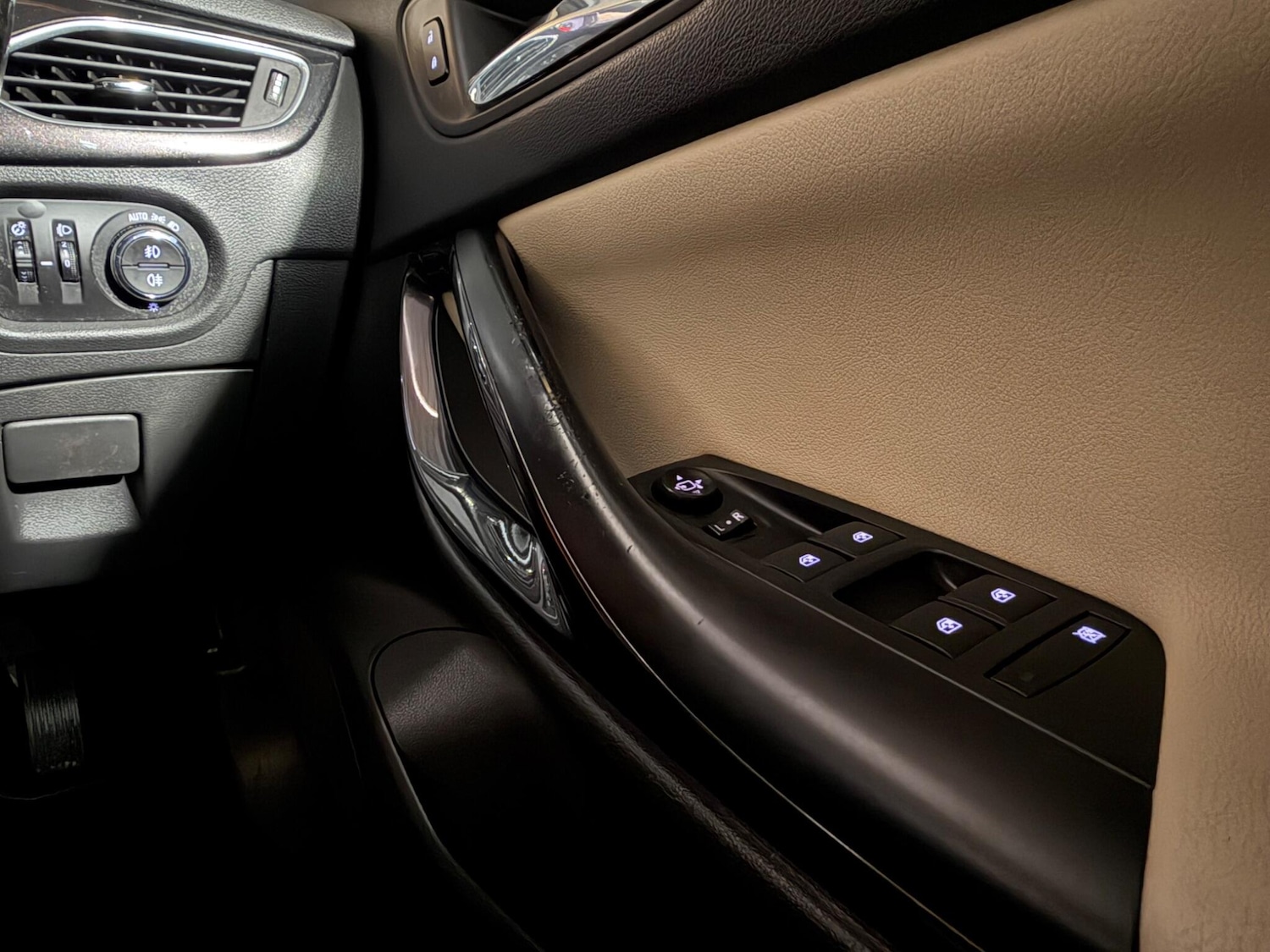 Used Vauxhall Astra 2016 for sale - 77882787: Photo 26