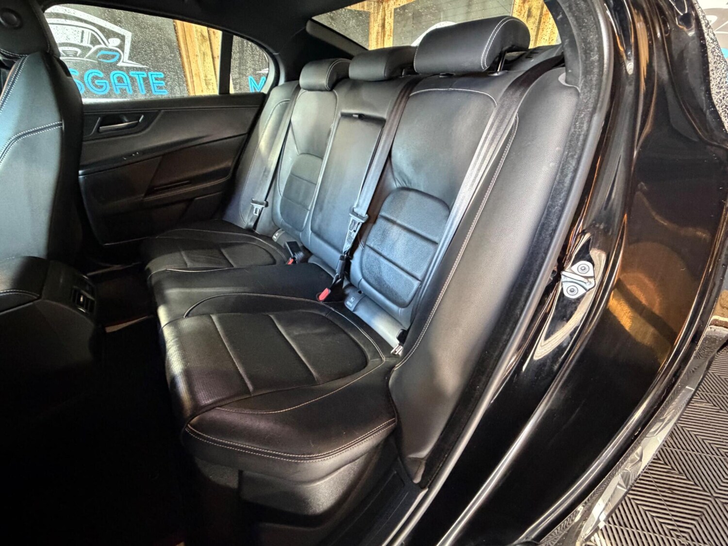 Used Jaguar XE for sale - 78057689: Photo 19