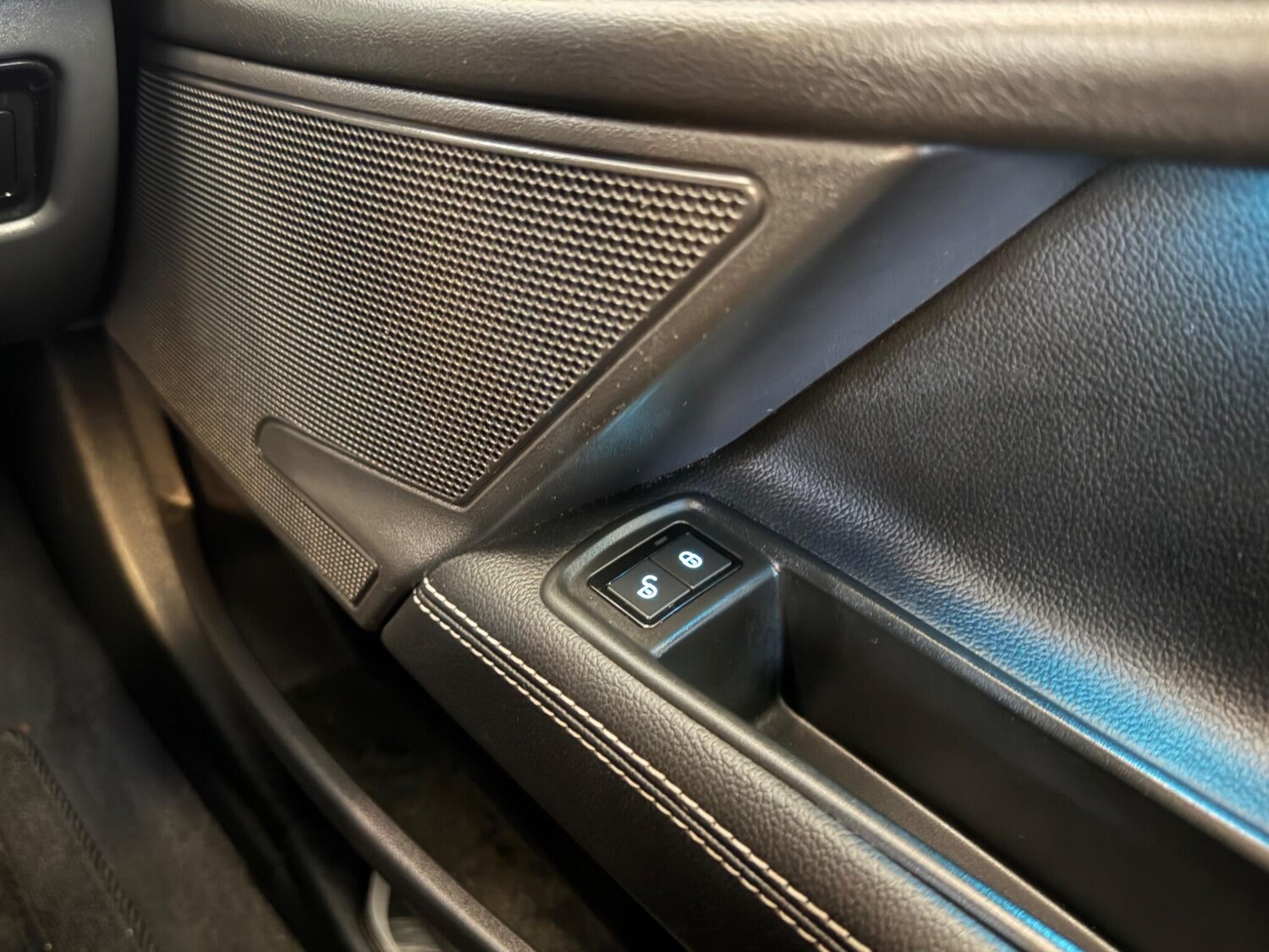 Used Jaguar XE for sale - 78057689: Photo 22