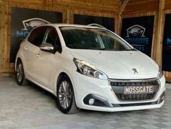 Used Peugeot 208 2015 for sale - 75102610: Photo