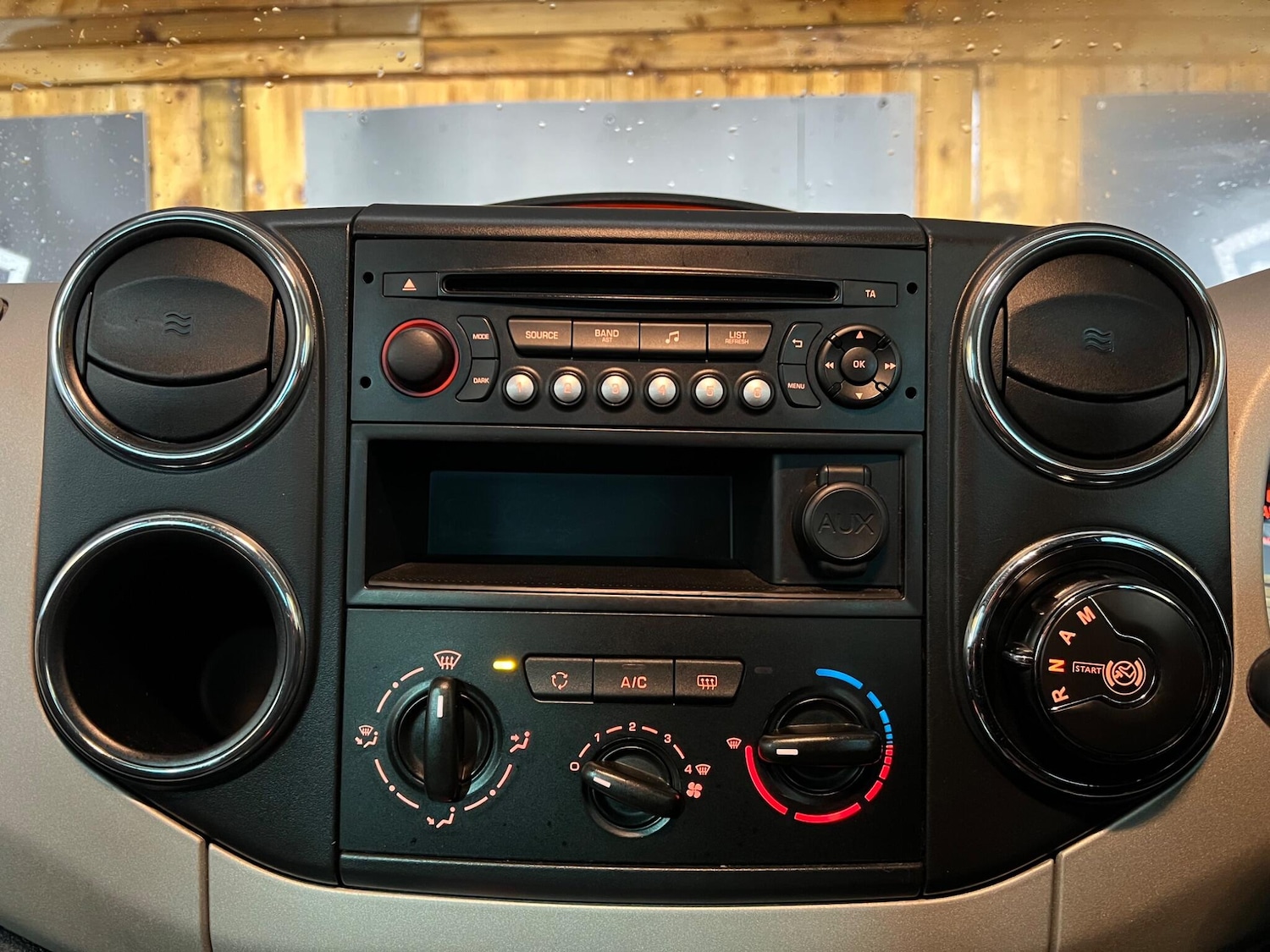 Used Citroen Berlingo Multispace 2015 for sale - 77344020: Photo 24