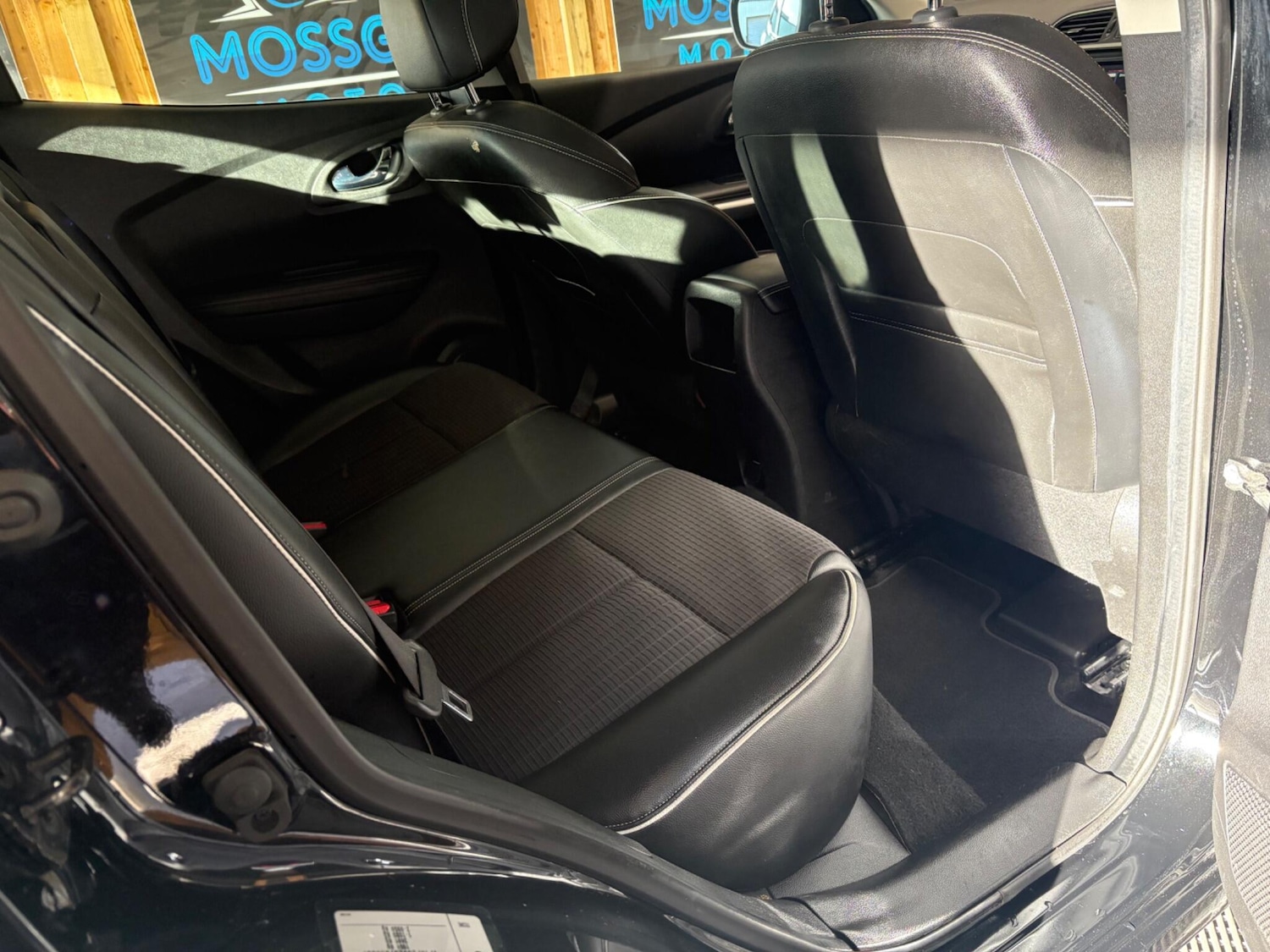 Used Renault Kadjar 2017 for sale - 76572175: Photo 30