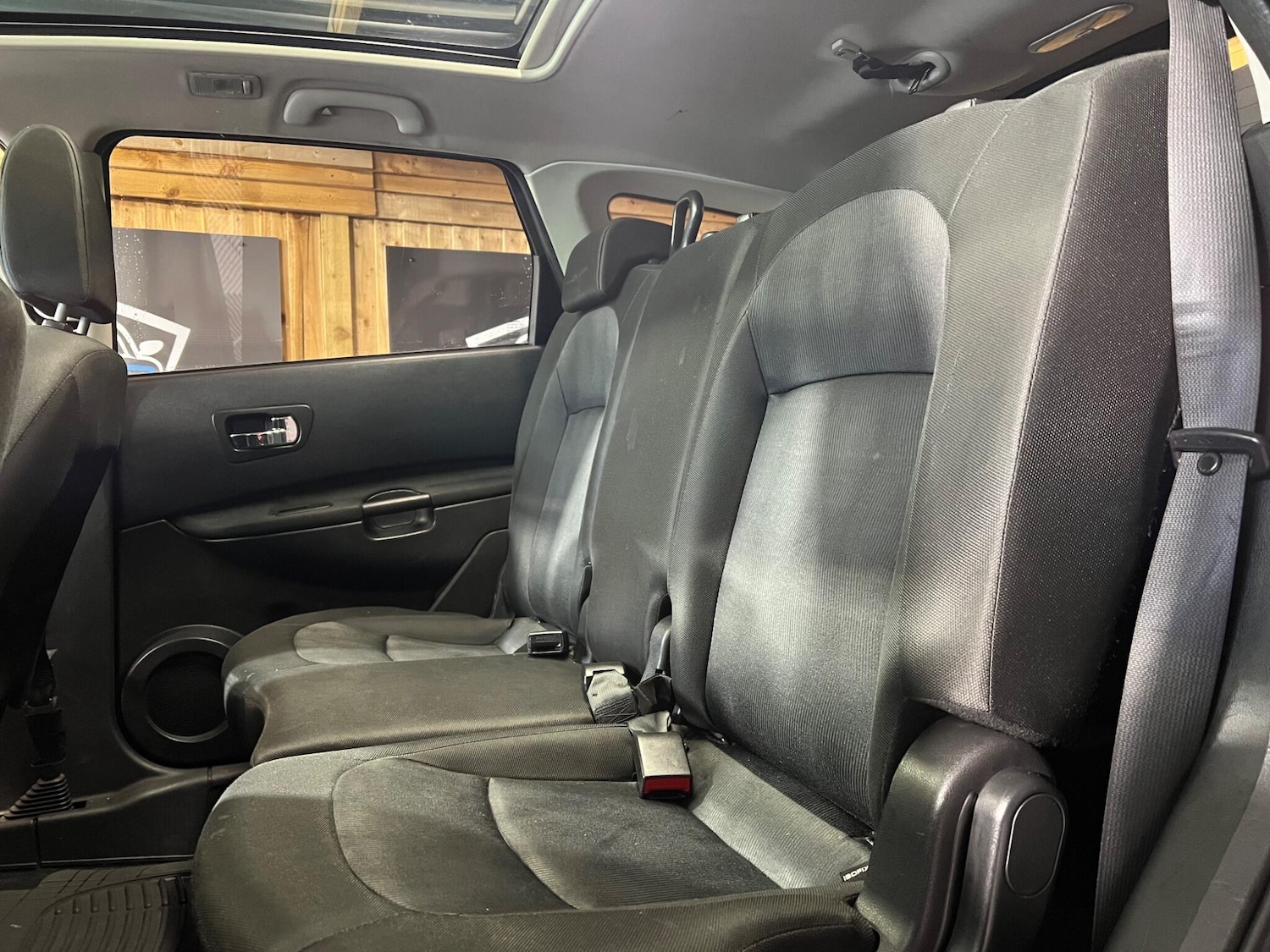 Used Nissan Qashqai+2 2011 for sale - 77102040: Photo 34