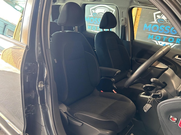 Used Citroen C3 Picasso 2015 for sale - 75747149: Photo 11
