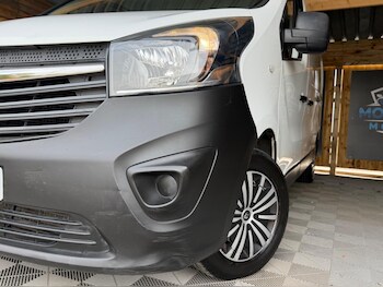 Used Vauxhall Vivaro 2019 for sale - 78244320: Photo