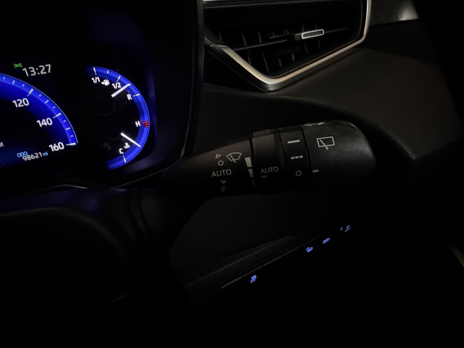 Used Toyota Corolla 2019 for sale - 76975723: Photo 44