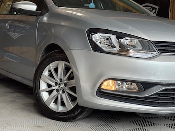 Used Volkswagen Polo 2015 for sale - 75646646: Photo