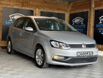 Used Volkswagen Polo 2015 for sale - 75646646: Photo