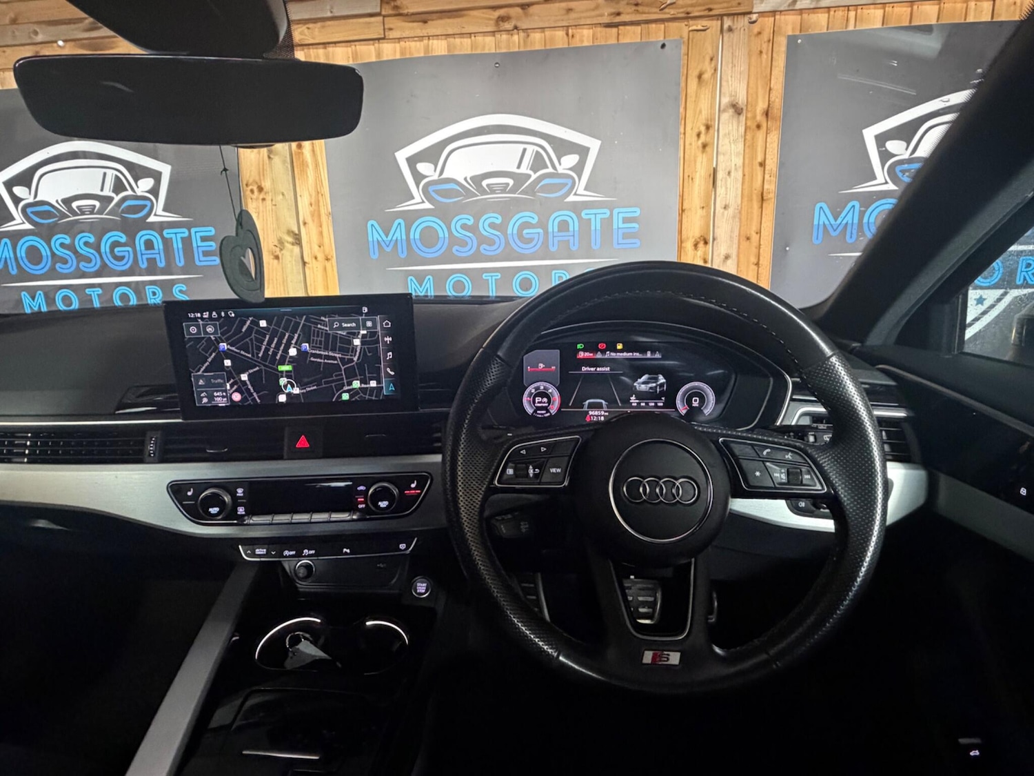 Used Audi A4 Avant 2021 for sale - 77267538: Photo 14