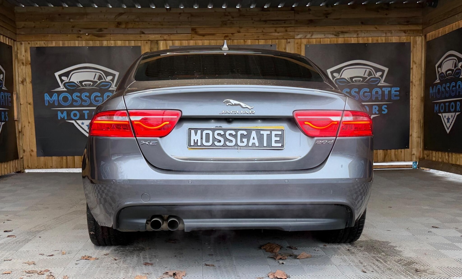 Used Jaguar XE 2016 for sale - 77320490: Photo 17