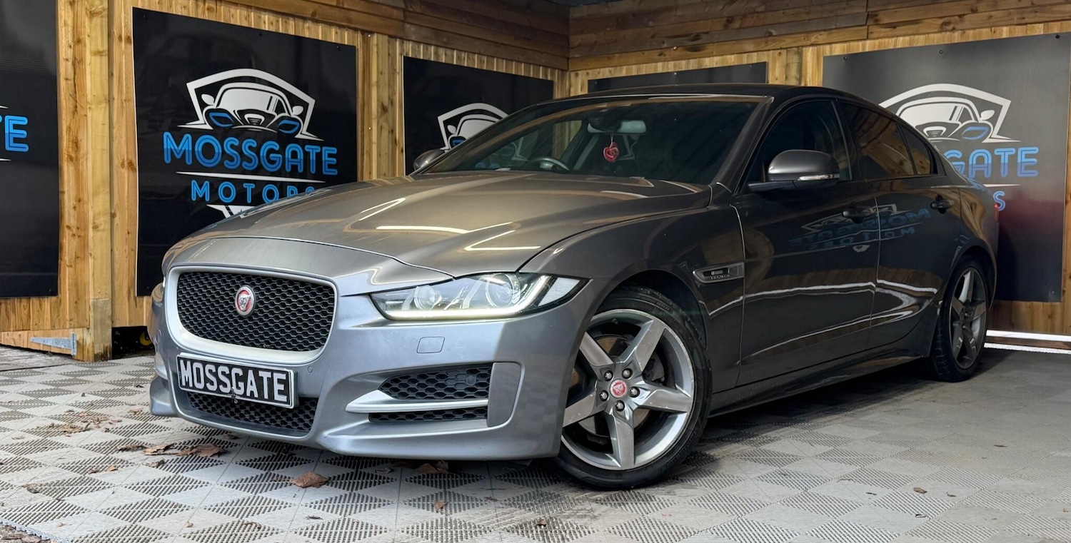 Used Jaguar XE 2016 for sale - 77320490: Photo 3