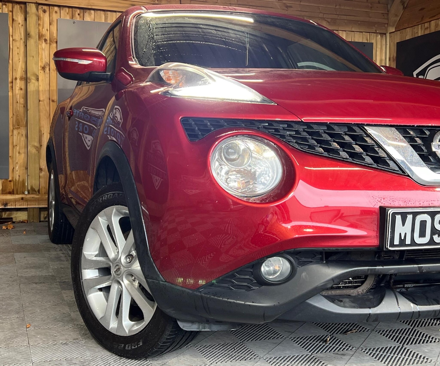 Used Nissan Juke 2015 for sale - 77344450: Photo 2