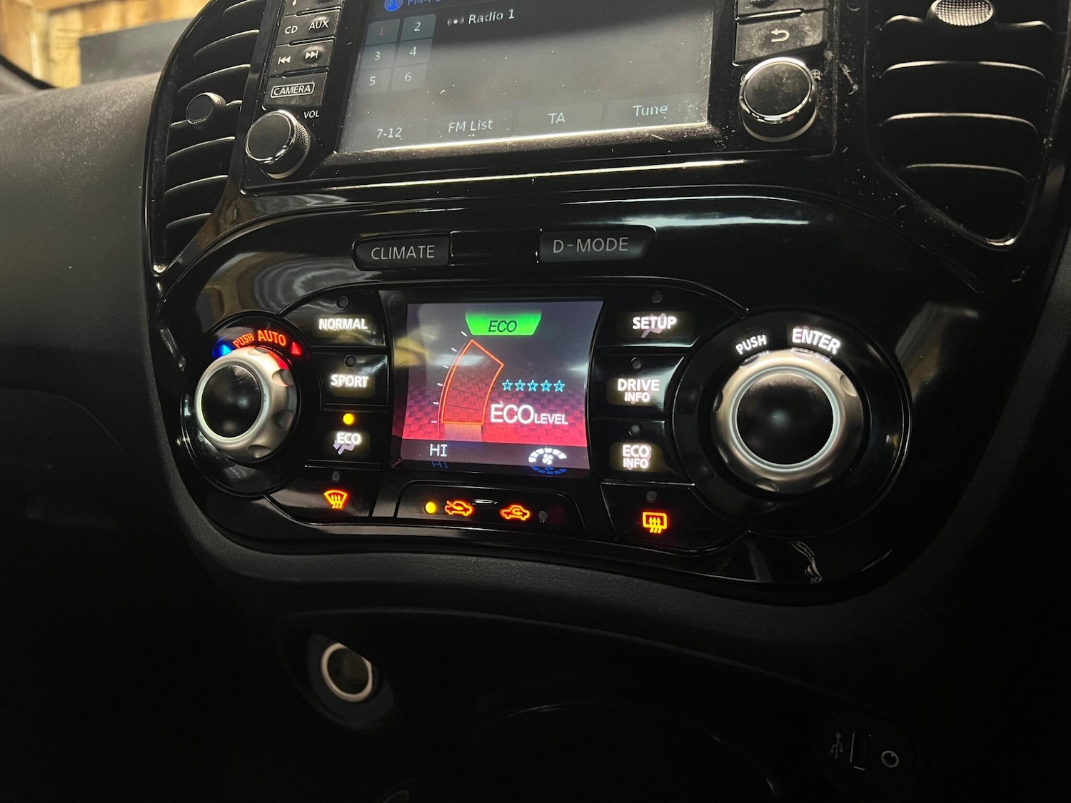 Used Nissan Juke 2015 for sale - 77344450: Photo 23