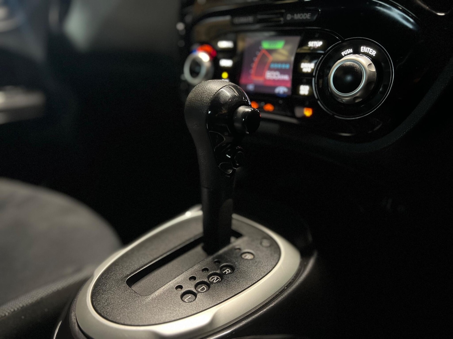 Used Nissan Juke 2015 for sale - 77344450: Photo 24