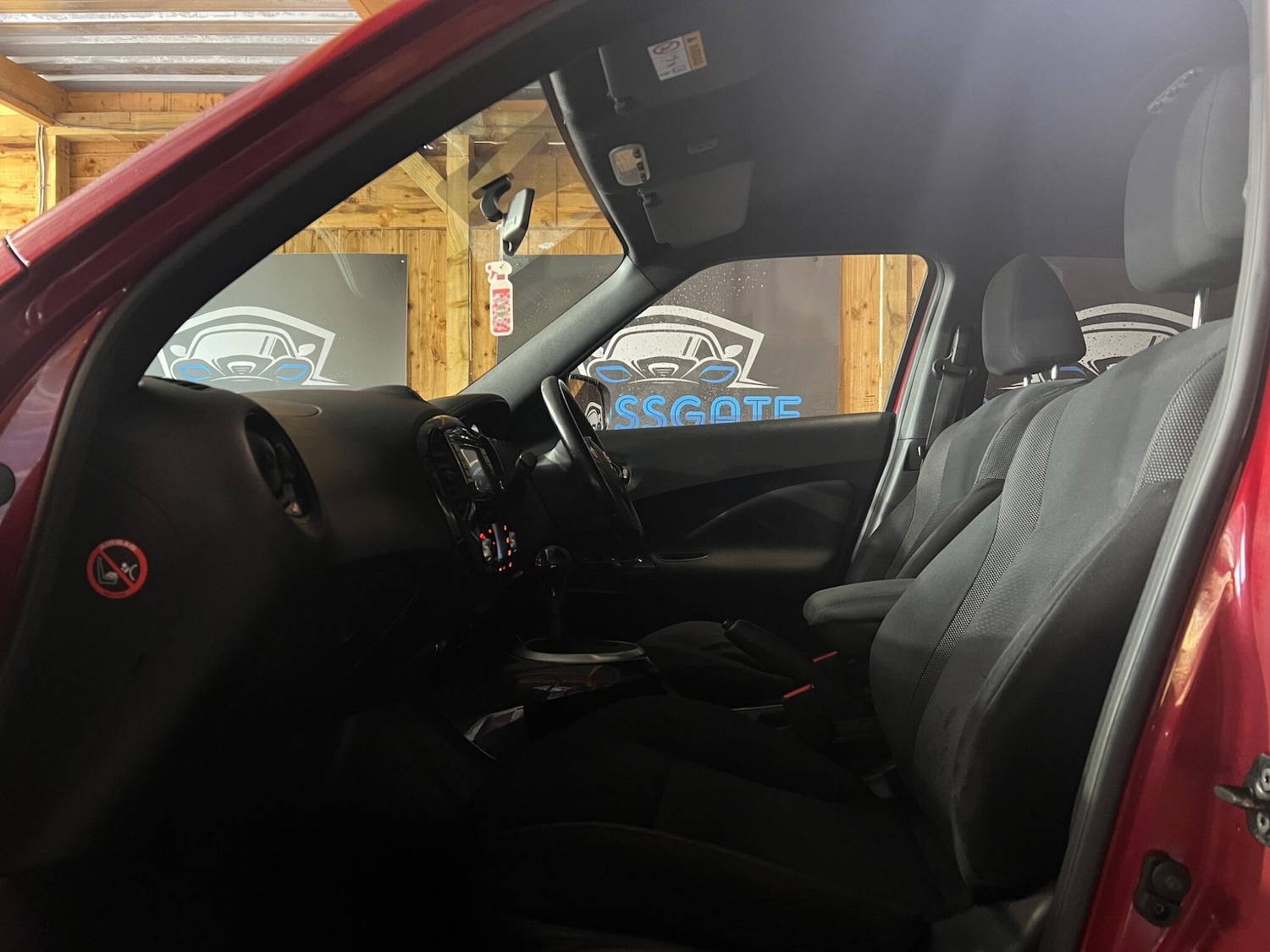 Used Nissan Juke 2015 for sale - 77344450: Photo 26