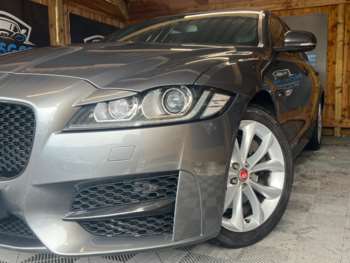 Used Jaguar XF 2017 for sale - 75103084: Photo