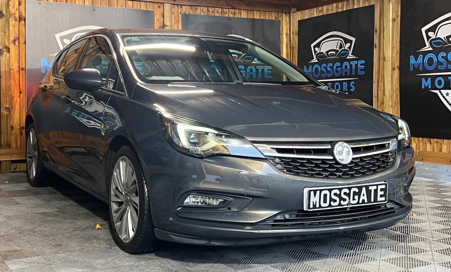 Used Vauxhall Astra 2016 for sale - 76458124: Photo 3