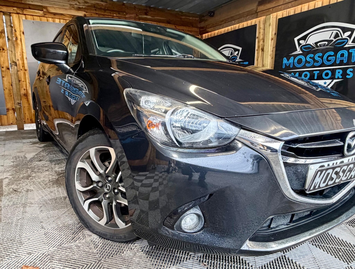 Used Mazda Mazda2 for sale - 77550701: Photo 2