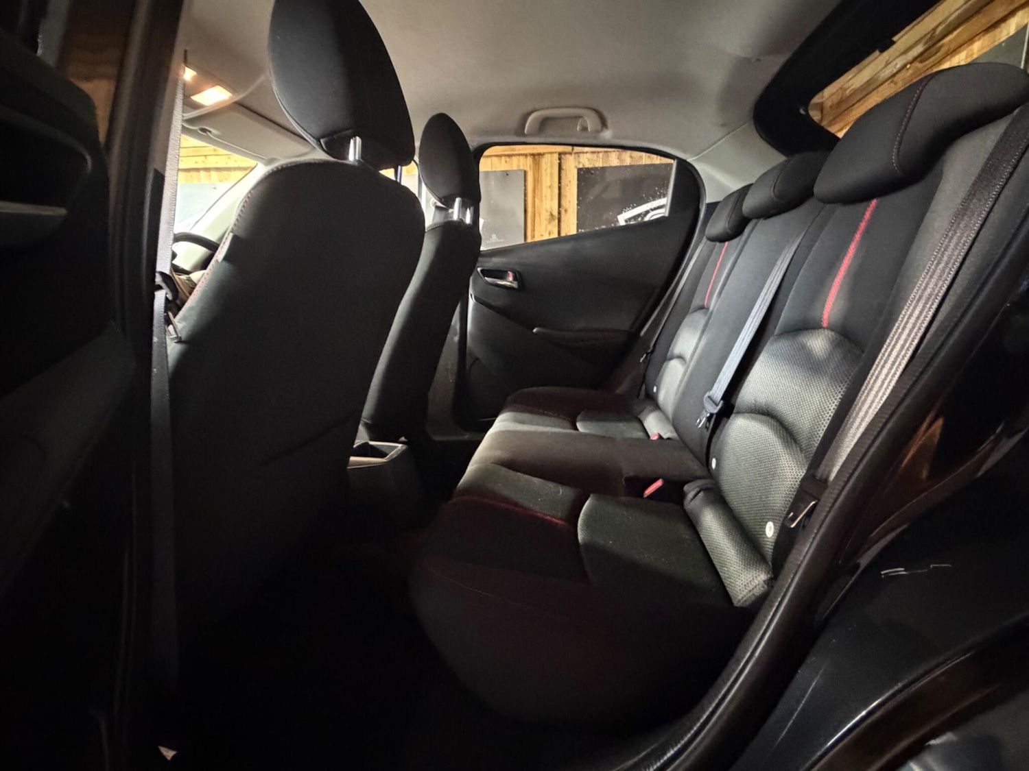 Used Mazda Mazda2 for sale - 77550701: Photo 27