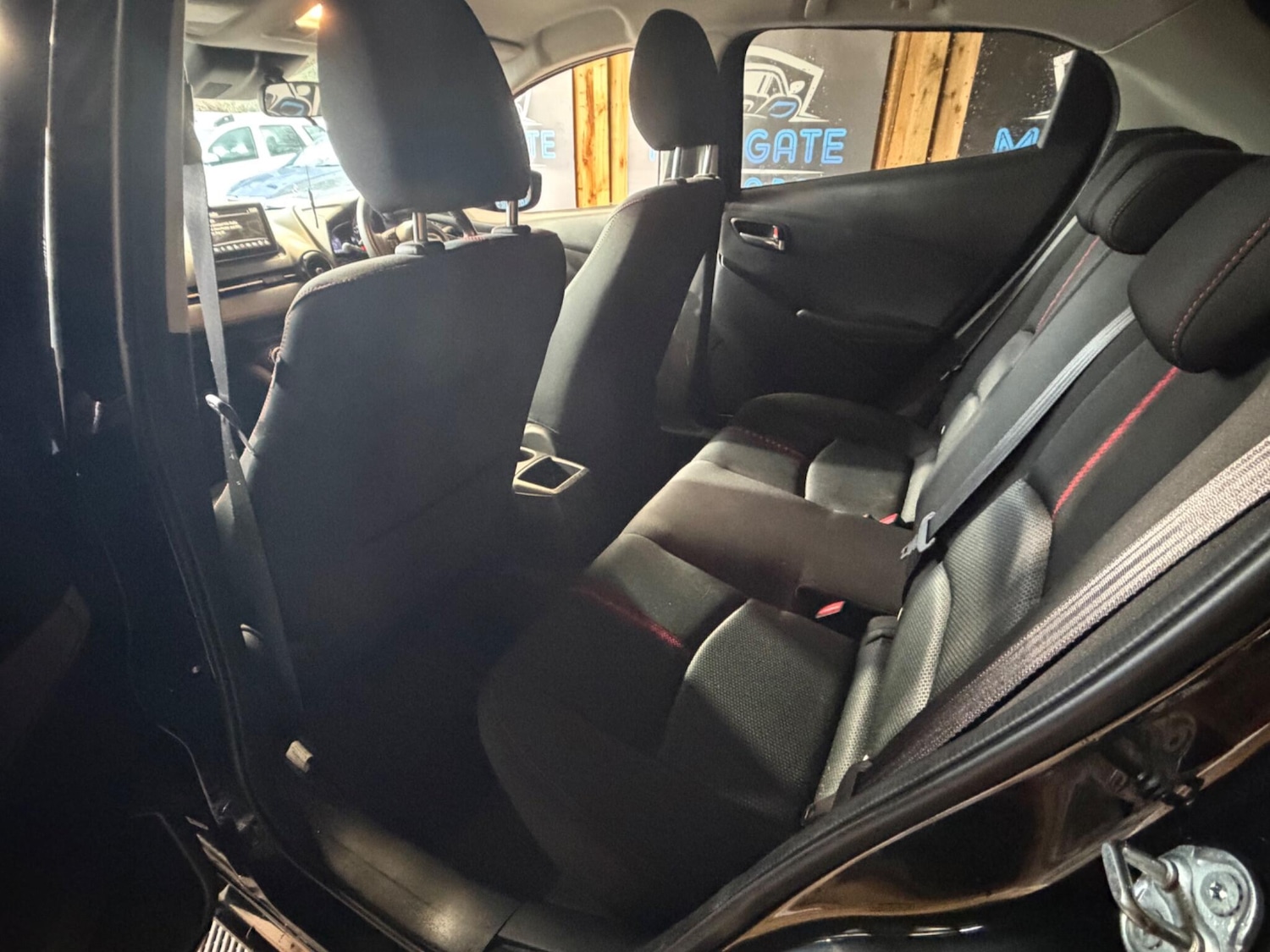 Used Mazda Mazda2 for sale - 77550701: Photo 29