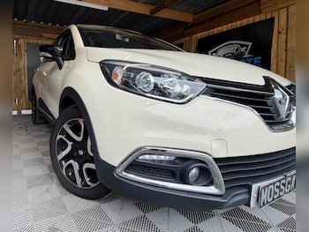 Used Renault Captur 2015 for sale - 79540502: Photo