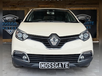 Used Renault Captur 2015 for sale - 79540502: Photo