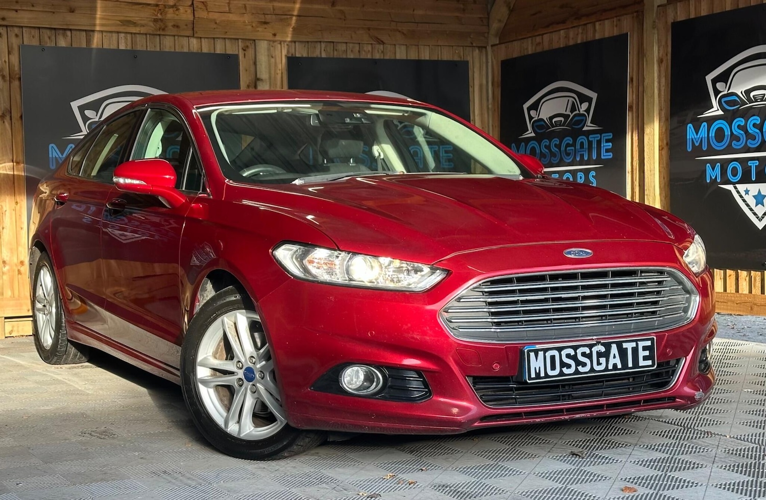 Used Ford Mondeo 2015 for sale - 76657482: Photo 1
