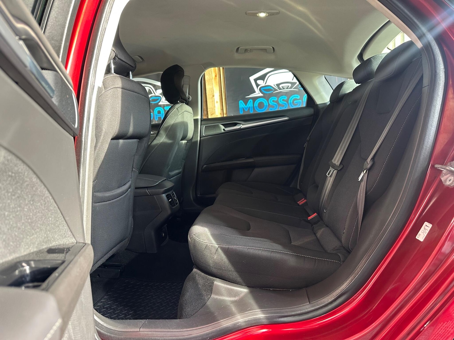 Used Ford Mondeo 2015 for sale - 76657482: Photo 13