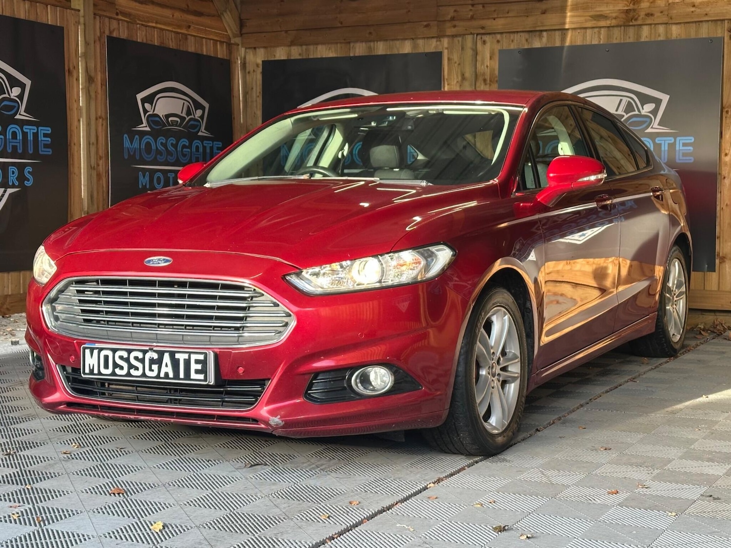 Used Ford Mondeo 2015 for sale - 76657482: Photo 7