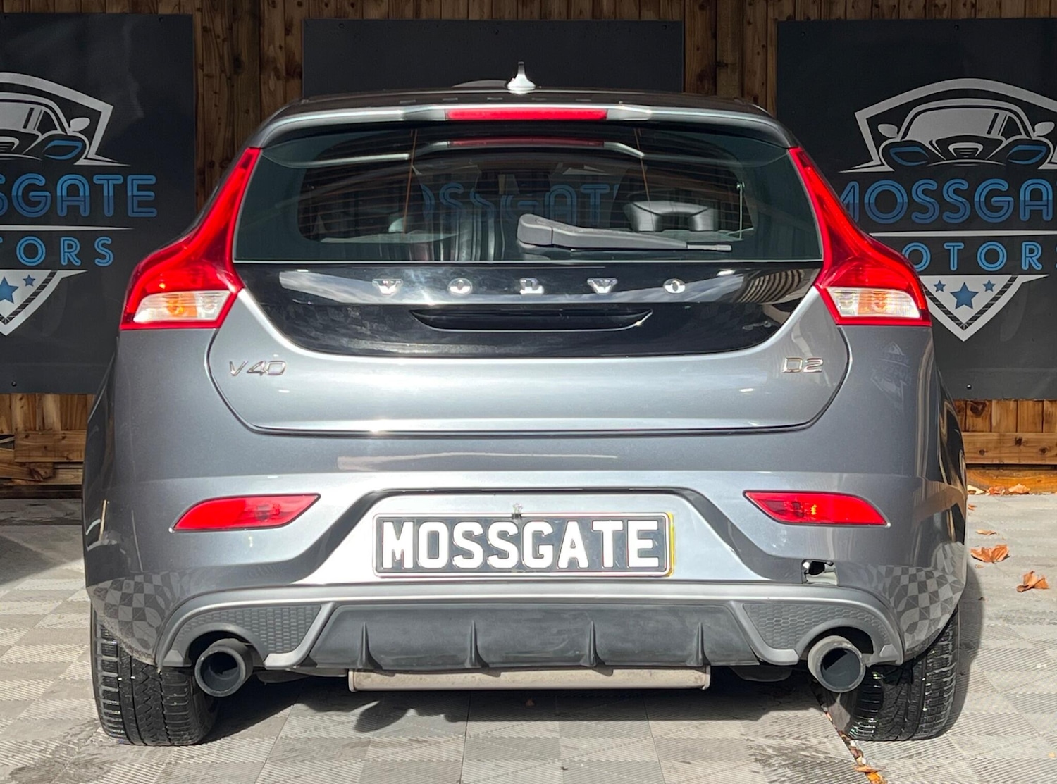 Used Volvo V40 2015 for sale - 76765350: Photo 10