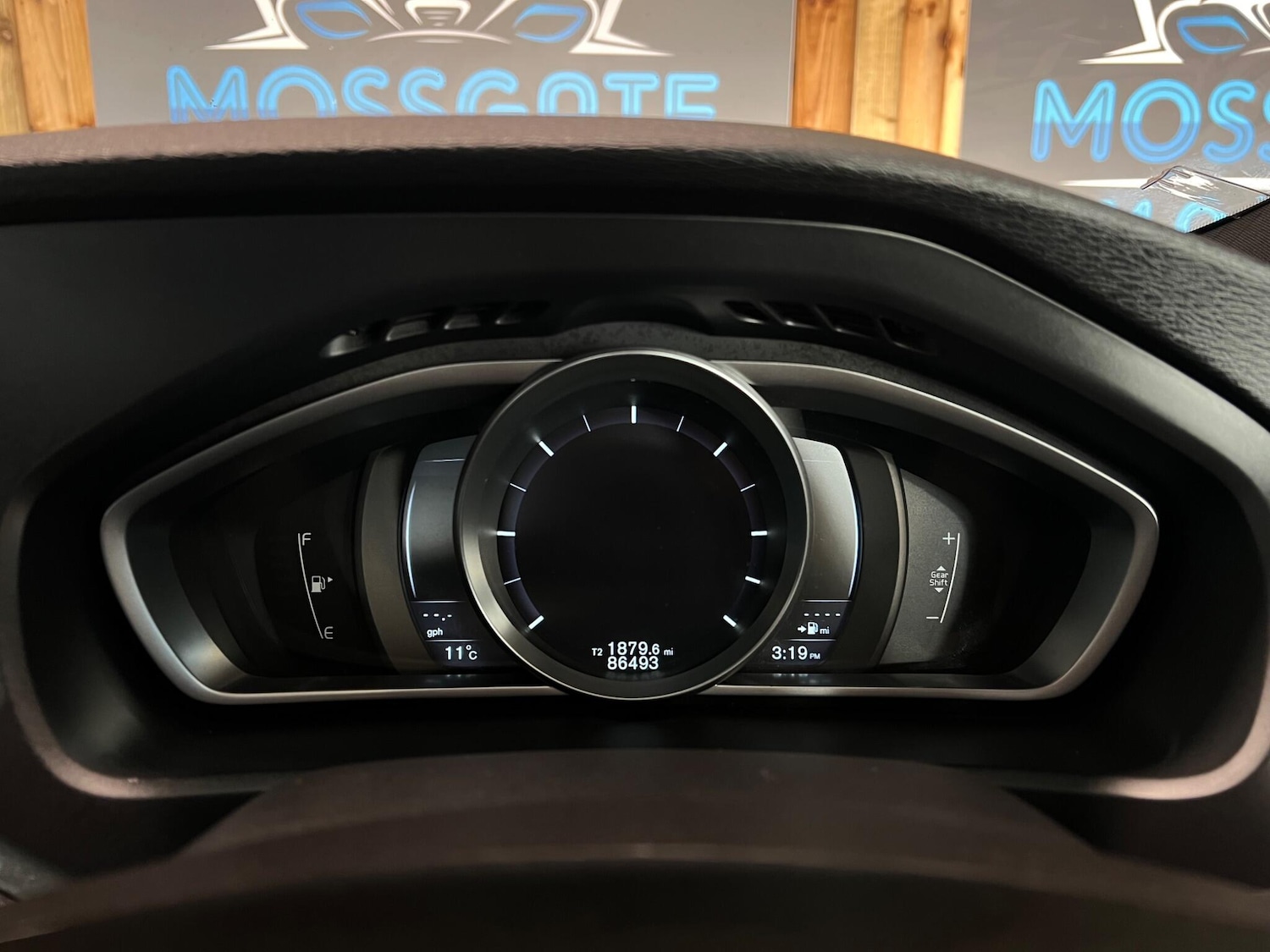 Used Volvo V40 2015 for sale - 76765350: Photo 18