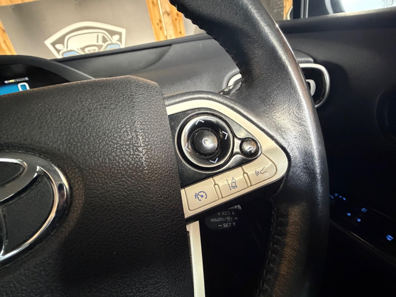 Used Toyota Prius for sale - 77426064: Photo 30