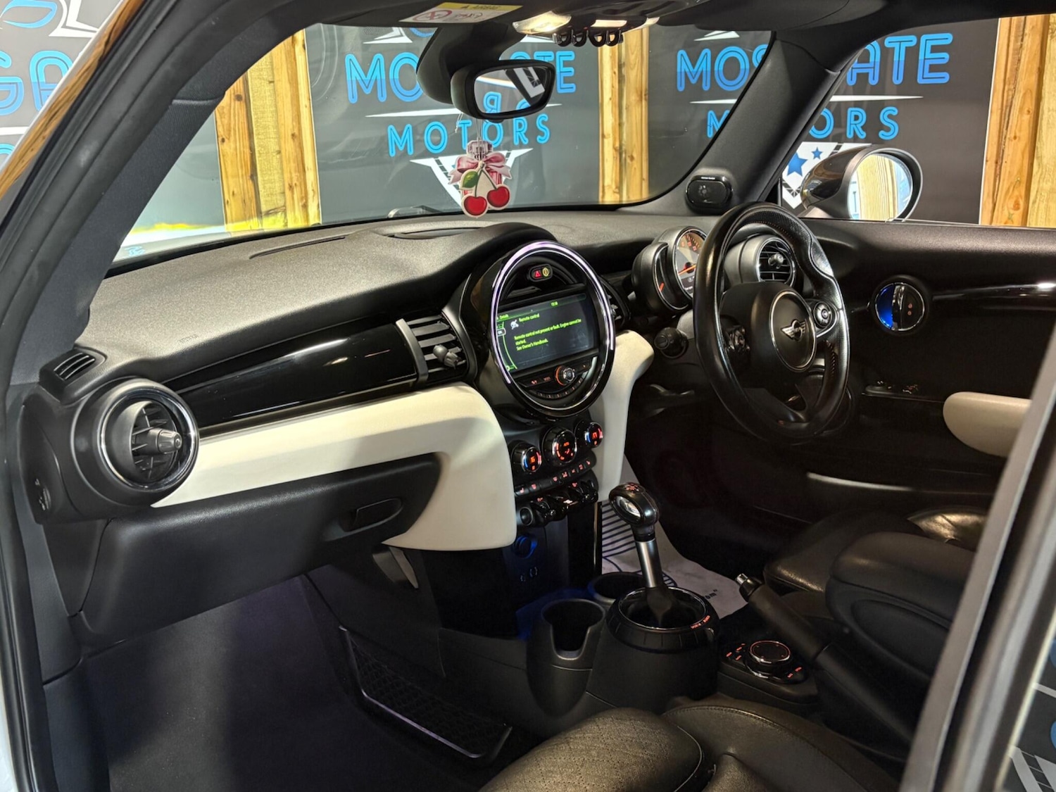 Used MINI Hatch 2016 for sale - 76521862: Photo 13