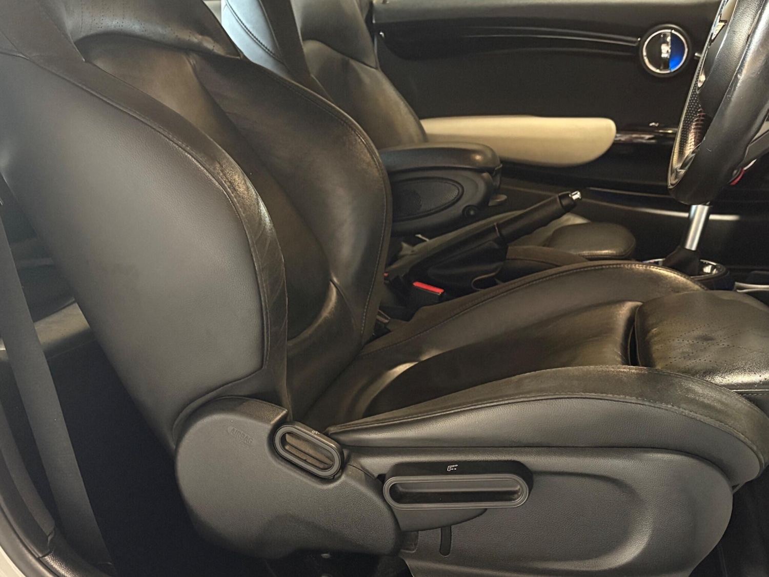 Used MINI Hatch 2016 for sale - 76521862: Photo 30