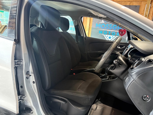 Used Renault Clio 2015 for sale - 76189450: Photo 12