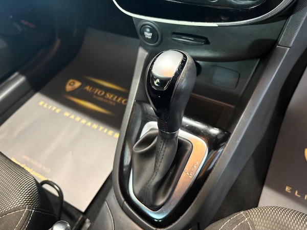 Used Renault Clio 2015 for sale - 76189450: Photo 16