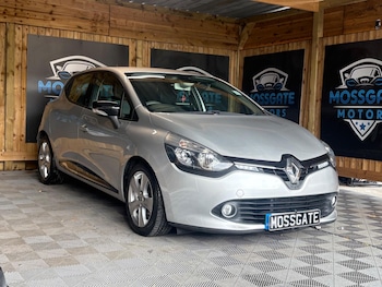 Used Renault Clio 2015 for sale - 76189450: Photo 3