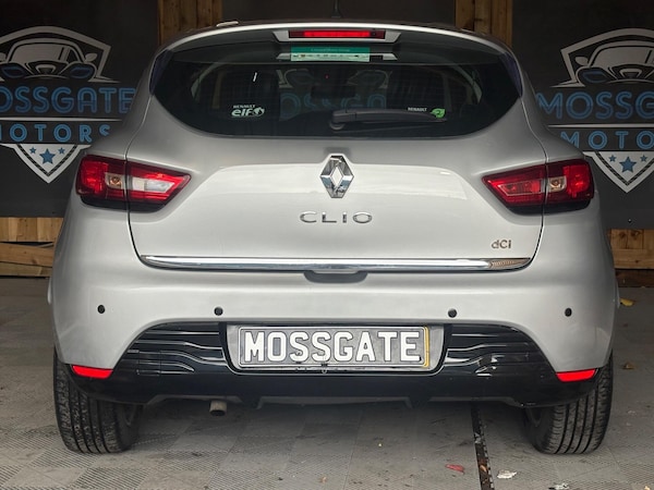 Used Renault Clio 2015 for sale - 76189450: Photo 9