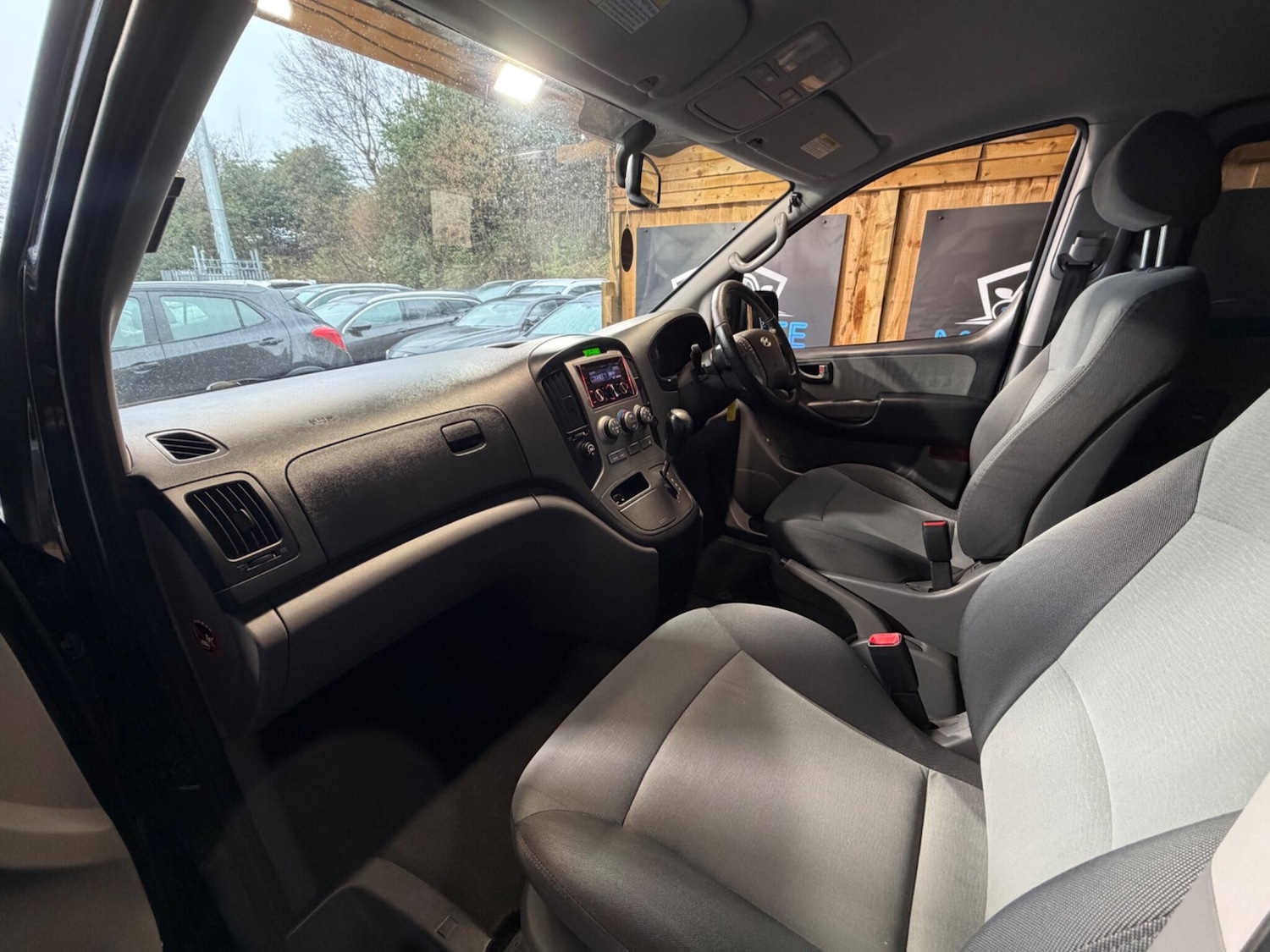 Used Hyundai i800 for sale - 78006472: Photo 36