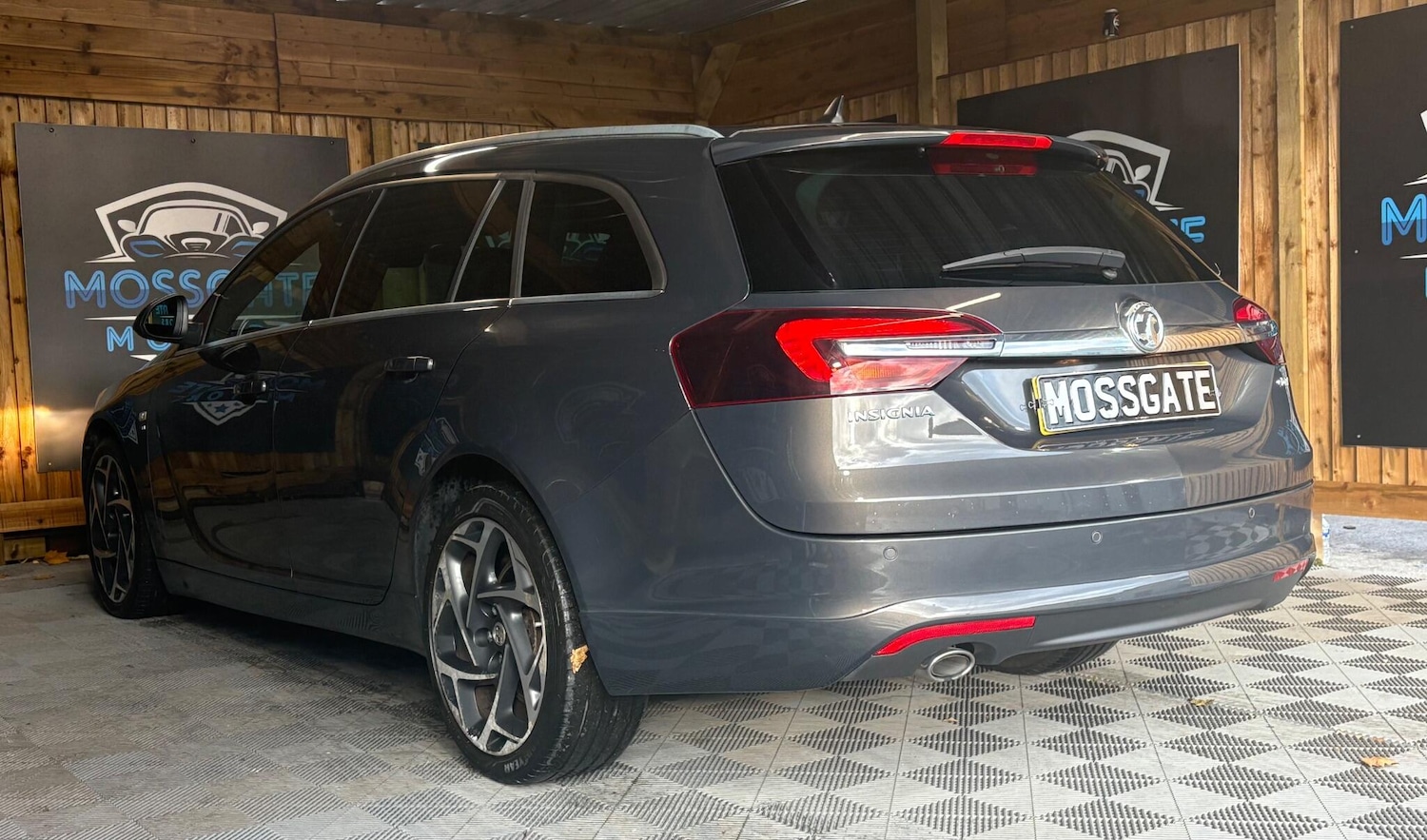 Used Vauxhall Insignia 2016 for sale - 76349906: Photo 4