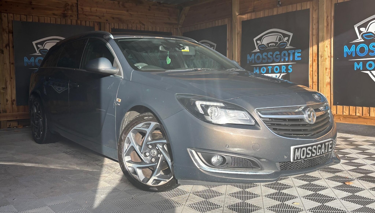 Used Vauxhall Insignia 2016 for sale - 76349906: Photo 5
