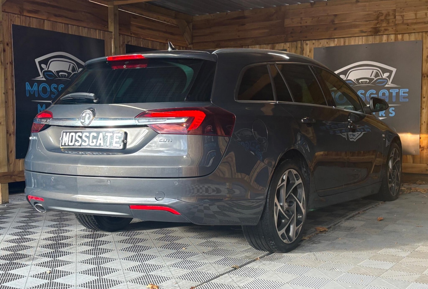 Used Vauxhall Insignia 2016 for sale - 76349906: Photo 8