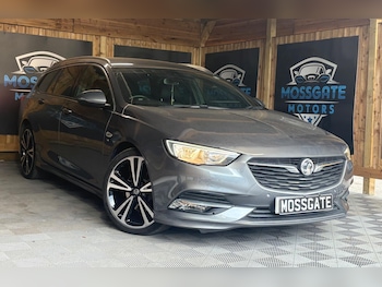 Vauxhall - Insignia