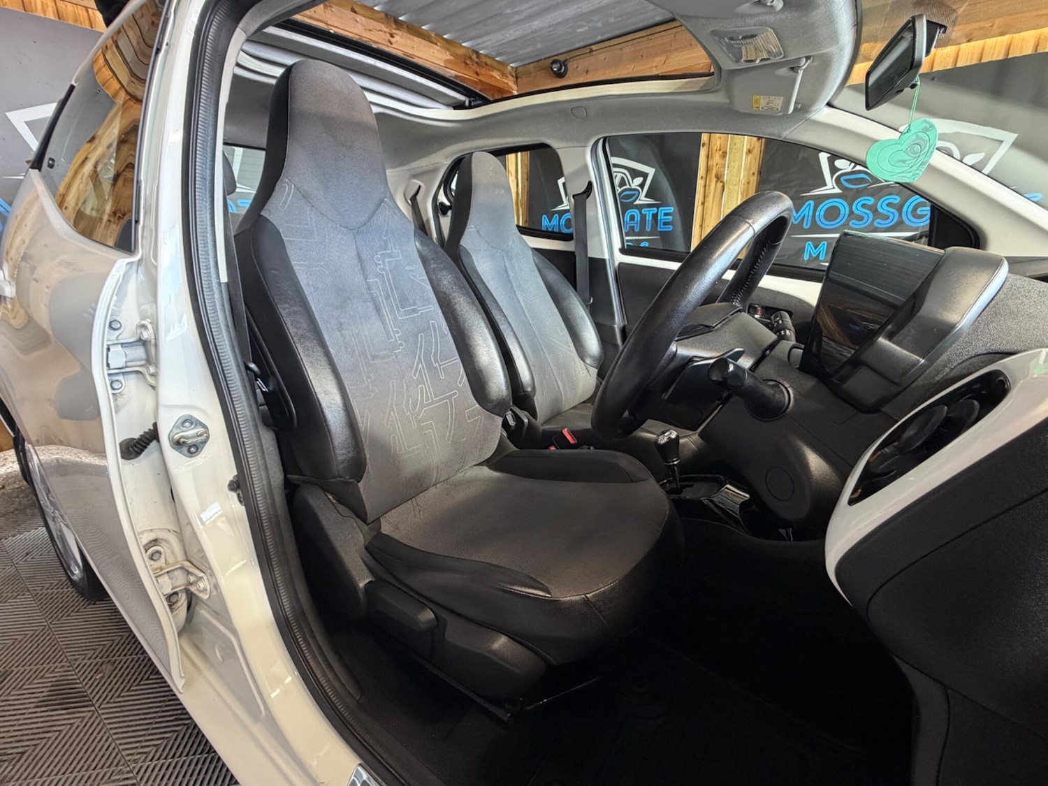 Used Toyota AYGO for sale - 78220230: Photo 17