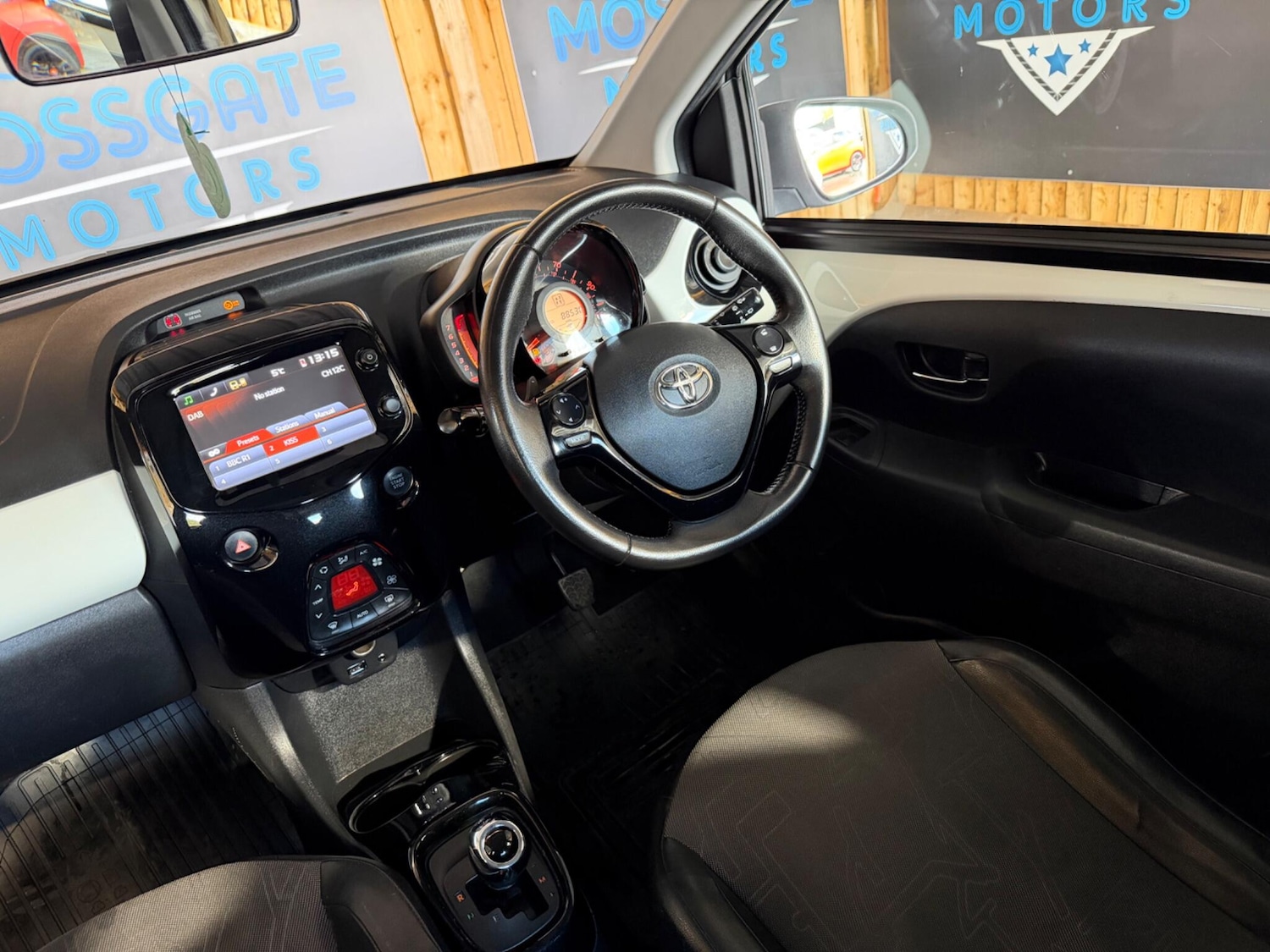 Used Toyota AYGO for sale - 78220230: Photo 9